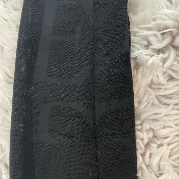 Guess Long Sleeve Nina Bodysuit - Picture 4 of 7